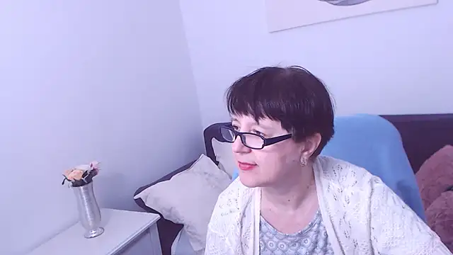 ChristaRose online show from December 14, 4:12 am