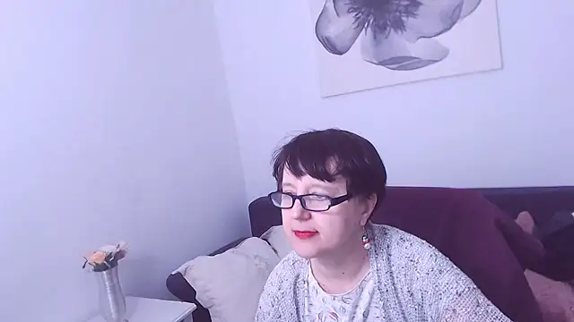 ChristaRose online show from December 15, 6:48 pm