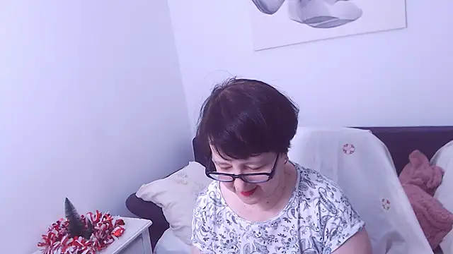 ChristaRose online show from January 2, 6:45 pm