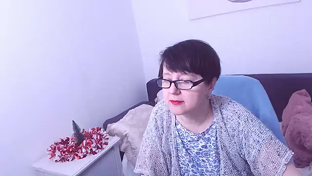 ChristaRose online show from January 5, 3:13 pm
