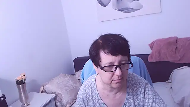 ChristaRose online show from November 26, 7:37 pm