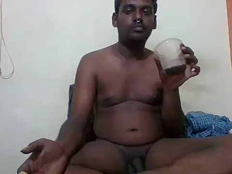 Snapshot of Slavebottombdsm09 chatting on July 4, 10:54 am Slavebottombdsm09 online show from July 4, 10:54 am
