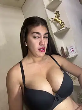 Snapshot of SexyFatHugeCock chatting on May 7, 10:31 am SexyFatHugeCock online show from May 7, 10:31 am