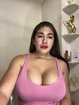Snapshot of SexyFatHugeCock chatting on May 22, 9:04 am SexyFatHugeCock online show from May 22, 9:04 am