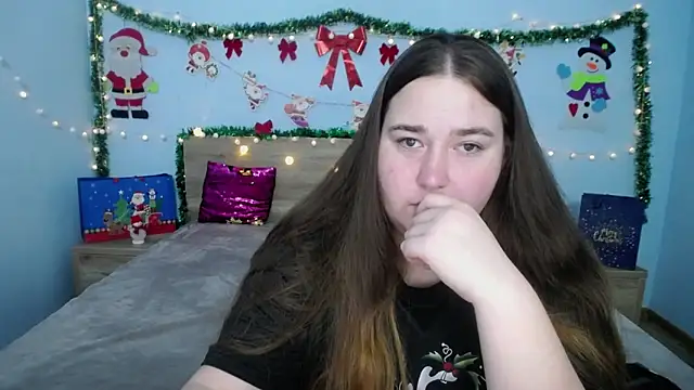 XX Daniella XX online show from December 12, 7:15 pm