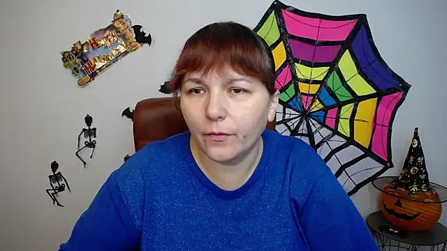 Snapshot of AliceInksSweetty chatting on November 2, 7:00 am AliceInksSweetty online show from November 2, 7:00 am