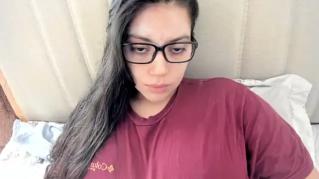 roniewester online show from December 19, 2:02 pm