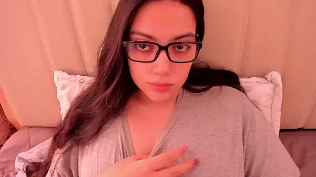 Snapshot of roniewester chatting on June 22, 6:16 pm roniewester online show from June 22, 6:16 pm