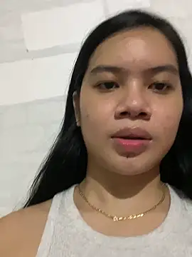 Snapshot of Hebefemme chatting on February 26, 7:27 pm Hebefemme online show from February 26, 7:27 pm