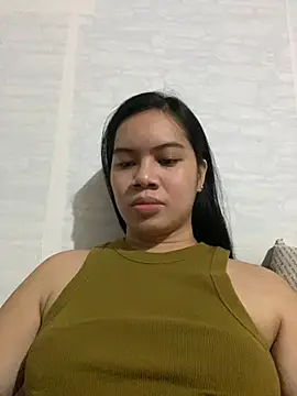Snapshot of Hebefemme chatting on February 28, 6:20 pm Hebefemme online show from February 28, 6:20 pm