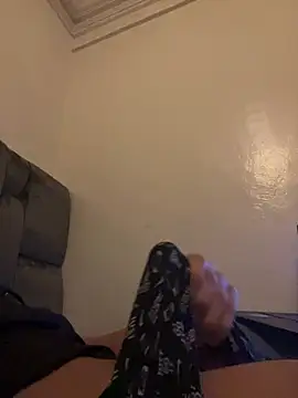 reyadXxxx online show from April 3, 1:36 am