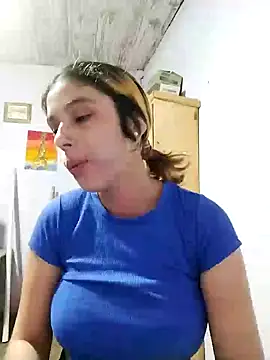 Snapshot of mariamac420 chatting on December 11, 4:07 am mariamac420 online show from December 11, 4:07 am
