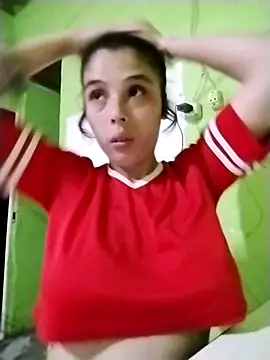 Snapshot of mariamac420 chatting on December 21, 3:03 am mariamac420 online show from December 21, 3:03 am