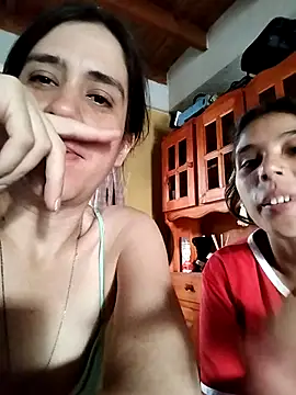 Snapshot of mariamac420 chatting on March 5, 9:59 pm mariamac420 online show from March 5, 9:59 pm