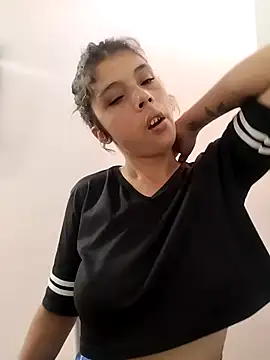 Snapshot of mariamac420 chatting on February 6, 4:21 pm mariamac420 online show from February 6, 4:21 pm