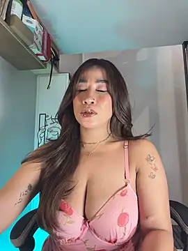 AsianMilfSheryl online show from March 3, 8:31 am