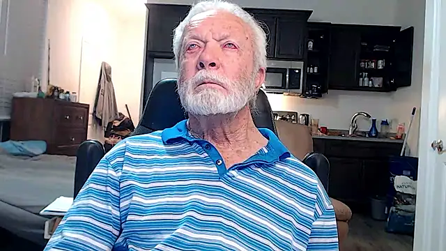 Snapshot of rockpoint69 chatting on September 24, 9:01 am rockpoint69 online show from September 24, 9:01 am