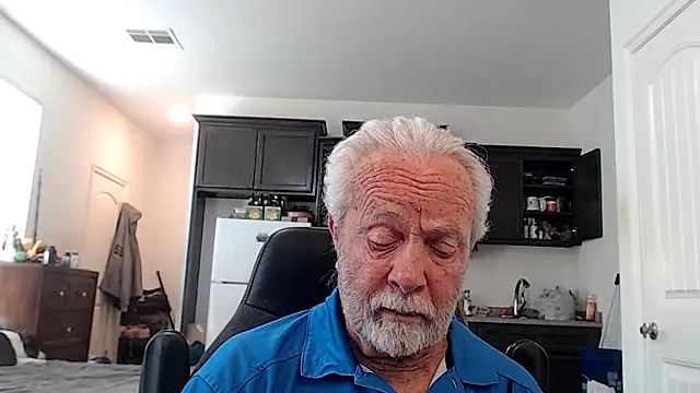 Snapshot of rockpoint69 chatting on October 16, 10:00 pm rockpoint69 online show from October 16, 10:00 pm