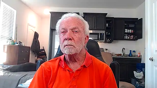 Snapshot of rockpoint69 chatting on October 21, 11:05 pm rockpoint69 online show from October 21, 11:05 pm