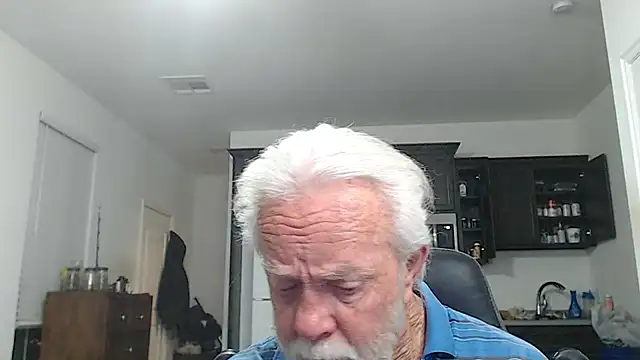 Snapshot of rockpoint69 chatting on November 16, 9:59 am rockpoint69 online show from November 16, 9:59 am