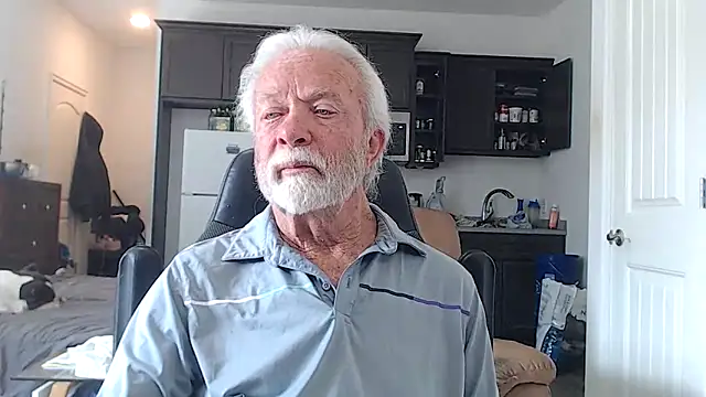 Snapshot of rockpoint69 chatting on November 26, 6:20 pm rockpoint69 online show from November 26, 6:20 pm