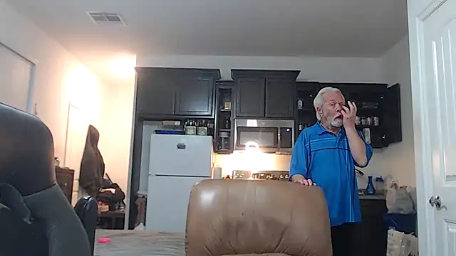 Snapshot of rockpoint69 chatting on November 30, 11:09 pm rockpoint69 online show from November 30, 11:09 pm