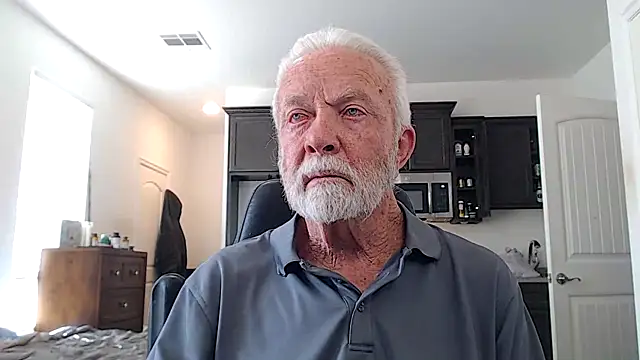 Snapshot of rockpoint69 chatting on February 8, 9:07 pm rockpoint69 online show from February 8, 9:07 pm