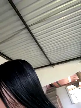 Snapshot of _dinna chatting on November 23, 4:40 pm dinna online show from November 23, 4:40 pm