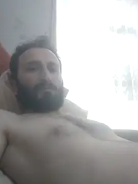 Snapshot of Yaramaz331 chatting on March 12, 6:29 am Yaramaz331 online show from March 12, 6:29 am