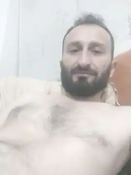 Snapshot of Yaramaz331 chatting on March 20, 1:46 am Yaramaz331 online show from March 20, 1:46 am