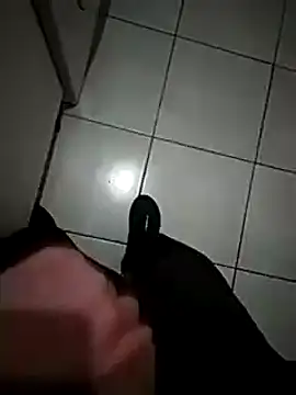 Snapshot of Yaramaz331 chatting on March 22, 9:42 pm Yaramaz331 online show from March 22, 9:42 pm