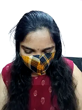 Snapshot of lovely-latha chatting on January 8, 3:39 pm lovely-latha online show from January 8, 3:39 pm
