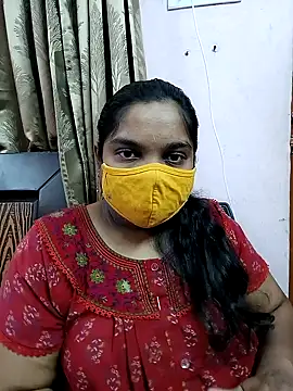 Snapshot of lovely-latha chatting on February 5, 11:55 am lovely-latha online show from February 5, 11:55 am