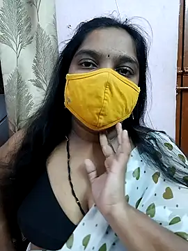 Snapshot of lovely-latha chatting on February 10, 3:32 pm lovely-latha online show from February 10, 3:32 pm