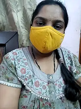 Snapshot of lovely-latha chatting on February 14, 6:40 pm lovely-latha online show from February 14, 6:40 pm