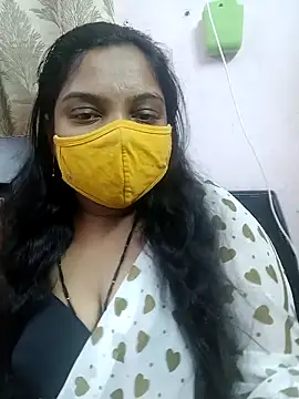 Snapshot of lovely-latha chatting on March 15, 10:24 am lovely-latha online show from March 15, 10:24 am