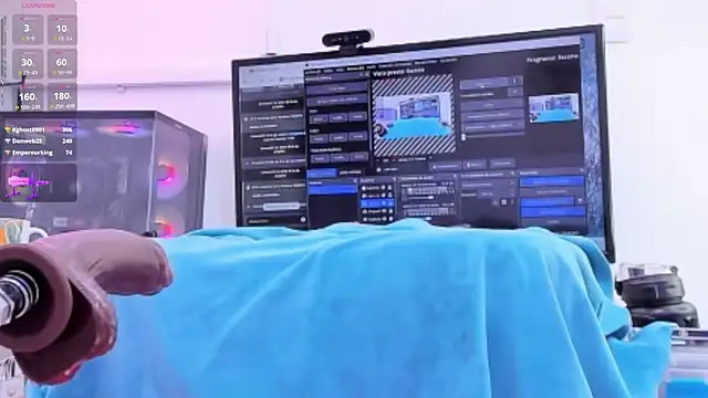 naty girl  online show from October 10, 12:48 pm