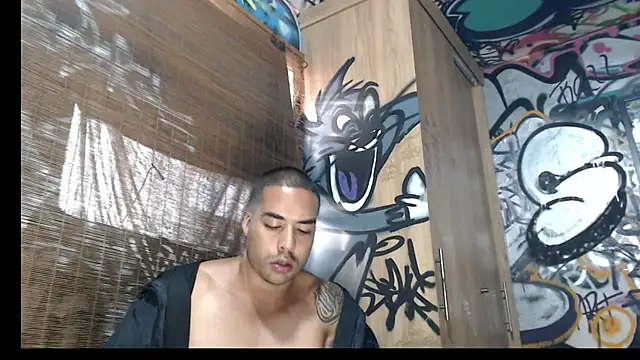 Snapshot of Justin_Frank chatting on March 4, 9:54 pm Justin Frank online show from March 4, 9:54 pm