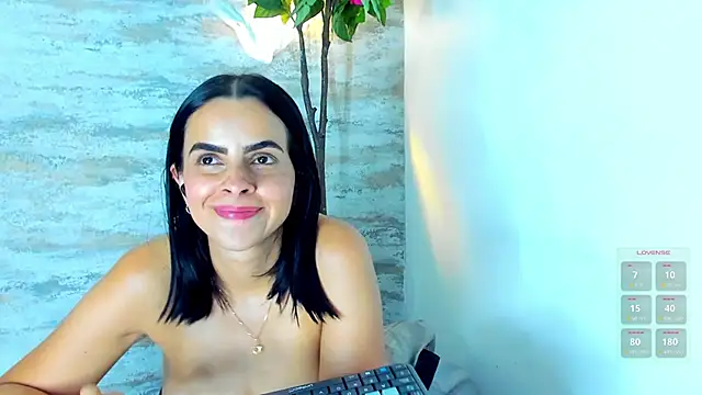 Amelia Myers online show from March 12, 9:03 pm