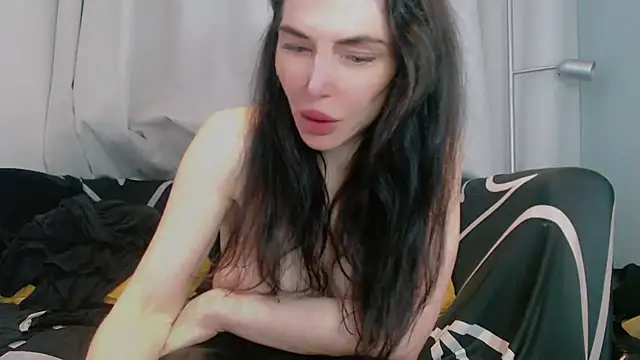 BlakeBexley online show from May 18, 5:13 am