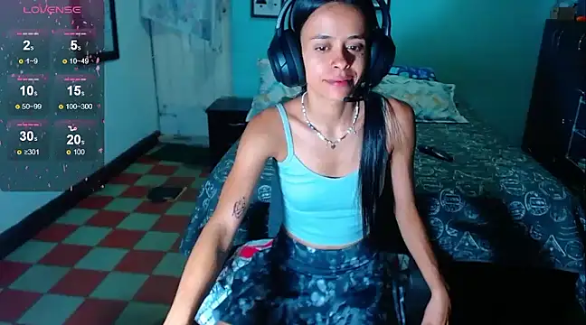 Snapshot of Mia_sexy18_ chatting on March 8, 2:45 am Mia sexy18 online show from March 8, 2:45 am