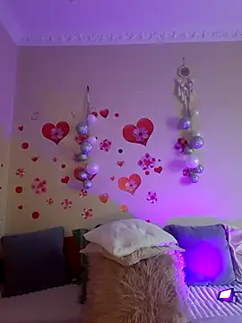 Snapshot of BellaBellaHot chatting on October 26, 11:16 am BellaBellaHot online show from October 26, 11:16 am