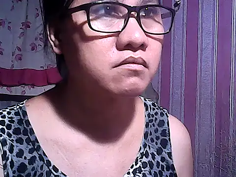 sweetsosie18 online show from November 7, 5:57 pm