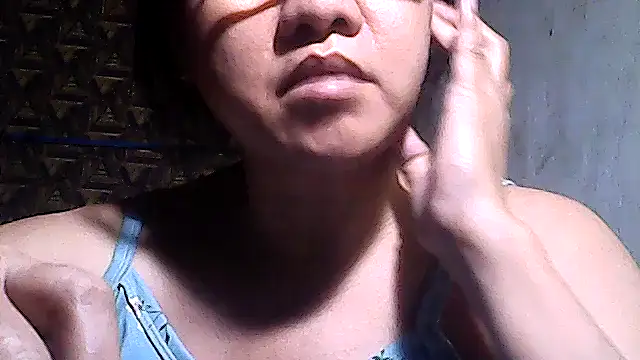 sweetsosie18 online show from March 15, 6:14 pm