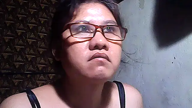 sweetsosie18 online show from March 29, 3:12 pm