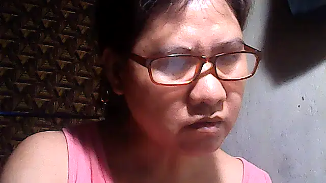 sweetsosie18 online show from April 29, 3:16 pm