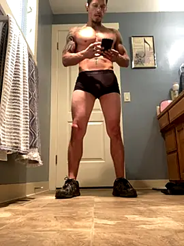 Snapshot of BGCKCB1984 chatting on September 10, 9:15 pm BGCKCB1984 online show from September 10, 9:15 pm