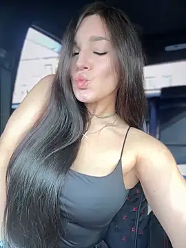 Snapshot of Niki_li chatting on April 20, 2:58 am Niki li online show from April 20, 2:58 am
