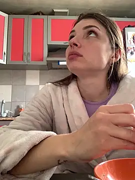SeducingYoghourt online show from April 24, 11:56 am