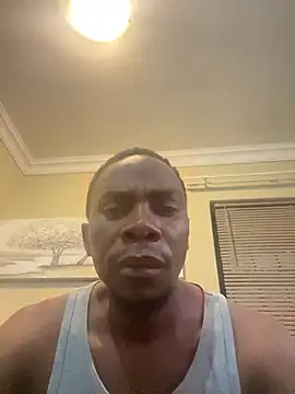 Snapshot of KingManyobaGp1 chatting on February 16, 10:17 pm KingManyobaGp1 online show from February 16, 10:17 pm